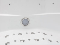 Outdoor spa vonato, tovario, wit bad / naturel houten kleur zijkant - afbeelding 26 van  27