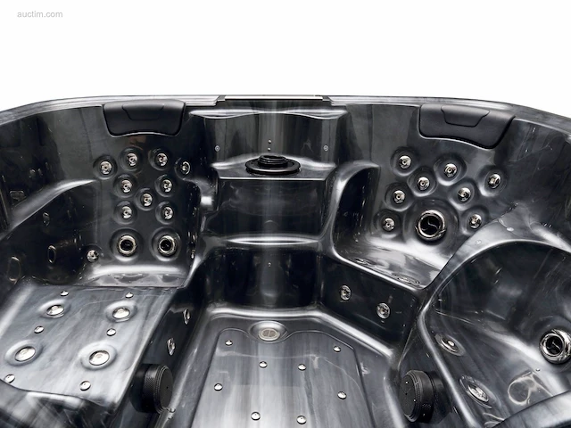 Outdoor spa - afbeelding 9 van  23