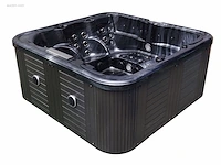 Outdoor spa