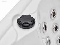 Outdoor spa - afbeelding 15 van  24