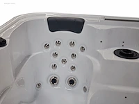 Outdoor spa - afbeelding 24 van  24