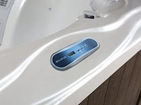 Outdoor spa - afbeelding 9 van  9