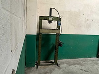 Outibest t.10 garage pers