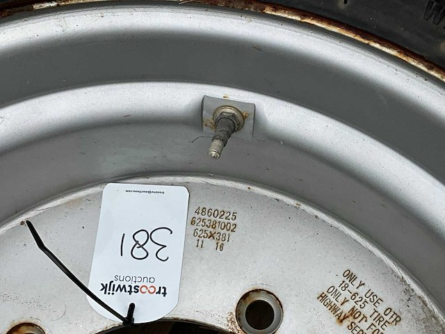 Outrigger 18-625 en 355/65d625 wiel (2x) - afbeelding 3 van  16