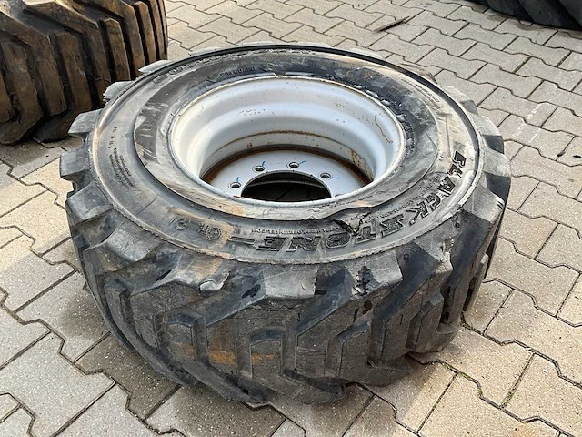 Outrigger black stone wiel - afbeelding 4 van  11