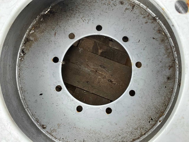 Outrigger blacksmith in315/55d29 wiel (2x) - afbeelding 2 van  10