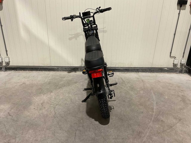 Ouxi - v8 met rekje - zwart - elektrische fiets - afbeelding 4 van  70