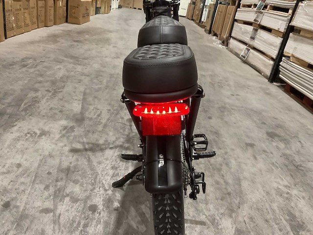 Ouxi - v8 met rekje - zwart - elektrische fiets - afbeelding 9 van  22