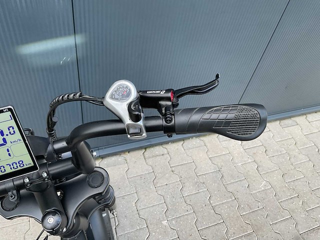 Ouxi fatbike v8 dubbele accu elektrische fiets - afbeelding 13 van  21