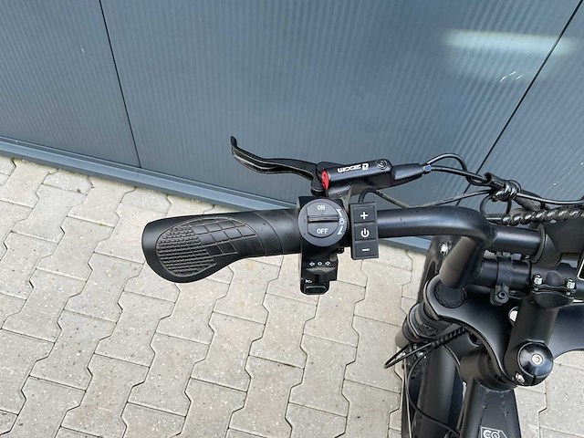Ouxi fatbike v8 dubbele accu elektrische fiets - afbeelding 6 van  11