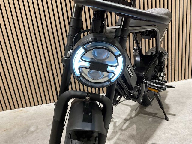 Ouxi v8 ultra mini zwart elektrische fiets - afbeelding 3 van  71