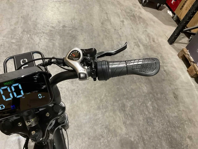 Ouxi v8 ultra mini zwart elektrische fiets - afbeelding 29 van  72