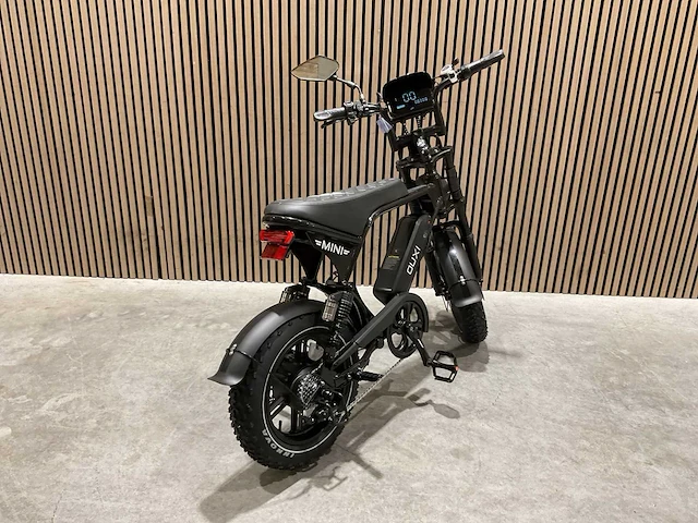 Ouxi v8 ultra mini zwart elektrische fiets - afbeelding 9 van  72