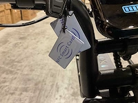 Ouxi v8 ultra zwart elektrische fiets - afbeelding 11 van  22