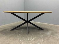 Ovaal eiken eetkamertafel 180x90x76 cm met onderstel spin - afbeelding 2 van  4