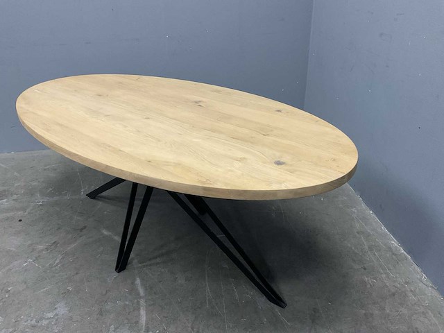 Ovaal eiken eetkamertafel 200 cm met onderstel dining drone slim - afbeelding 4 van  4
