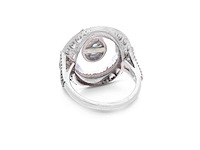 Ovaal gevormde ring met een blauwe apetiet, witte kristal, zwarte onix en natuurlijke diamanten - afbeelding 5 van  5