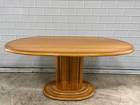 Ovaal houten tafel - afbeelding 2 van  5
