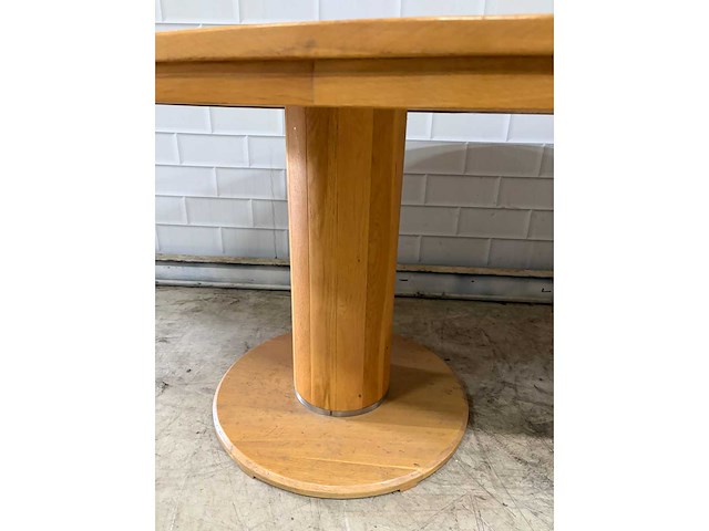 Ovaal houten tafel - afbeelding 5 van  6