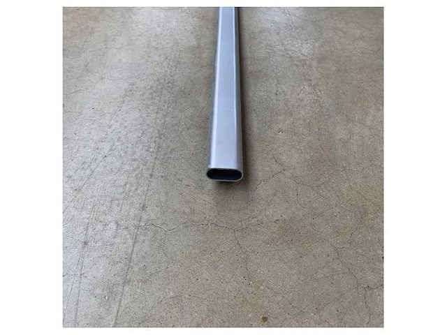 Ovale aluminium leuningbuis - duurzame marinekwaliteit ondersteuning voor boten en schepen - afbeelding 1 van  2