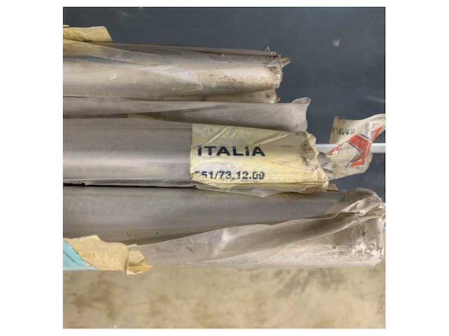 Ovale aluminium leuningbuis - duurzame marinekwaliteit ondersteuning voor boten en schepen - afbeelding 2 van  2