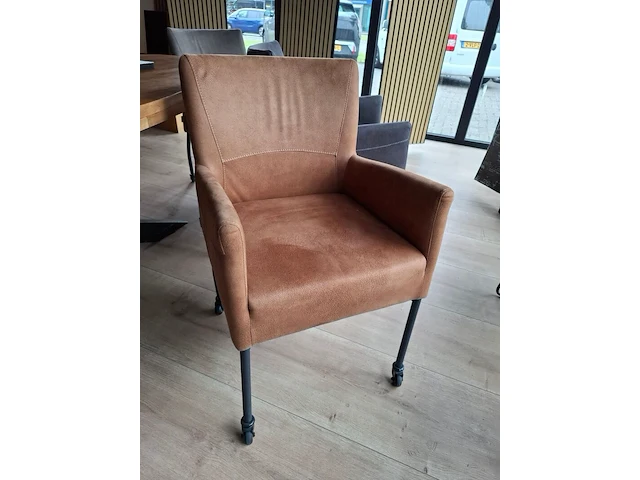 Ovale eetkamertafel met 6 stoelen - afbeelding 8 van  10