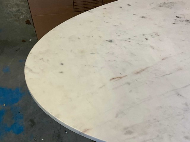Ovale eetkamertafel met marmeren blad - afbeelding 9 van  11