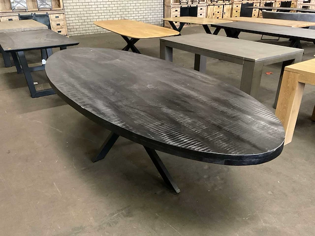 Ovale eetkamertafel - afbeelding 3 van  8