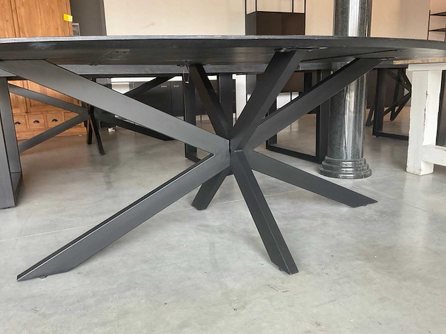 Ovale eetkamertafel - afbeelding 8 van  8