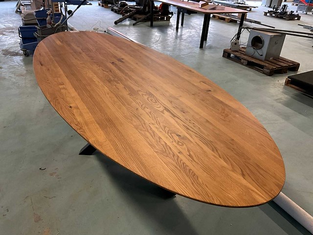 Ovale eetkamertafel - afbeelding 2 van  5