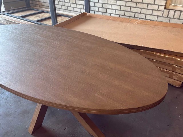 Ovale eetkamertafel - afbeelding 9 van  11