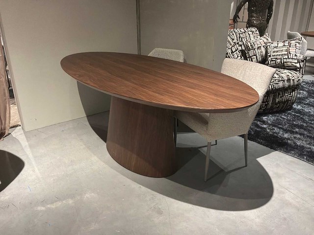 Ovale eetkamertafel - afbeelding 11 van  12