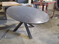 Ovale eettafel, hsm , zwart, 2025 - afbeelding 1 van  6