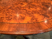 Ovale restauranttafel - afbeelding 4 van  7
