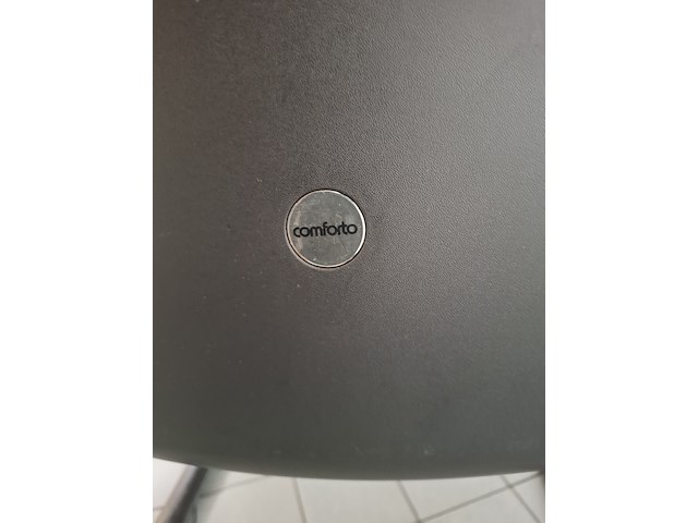 Ovale vergadertafel met 6 stoelen - afbeelding 5 van  6