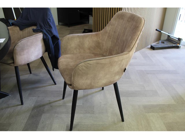 Ovale vergadertafel met kruispoot en zes gestoffeerde stoelen colenis. tafel voorzien van rubberen transpar... - afbeelding 5 van  5