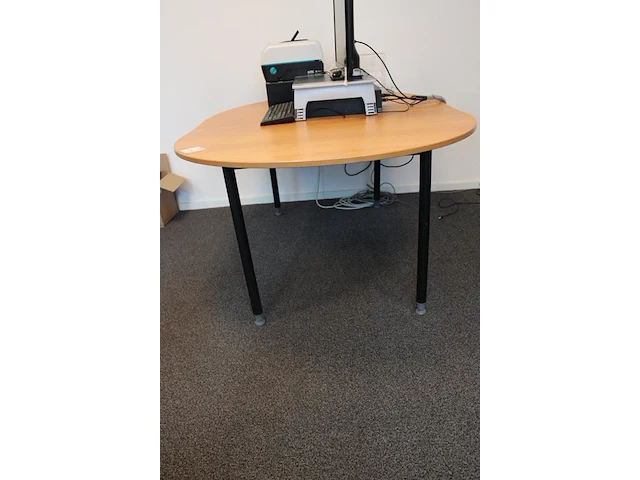 Ovale werktafel, afm. 150 x 120 cm. - afbeelding 3 van  3