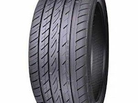 Ovation zomerbandenset - 225/45-17 94w - afbeelding 1 van  1