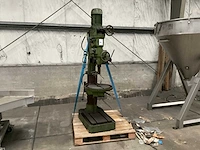 Oveld kolomboormachine