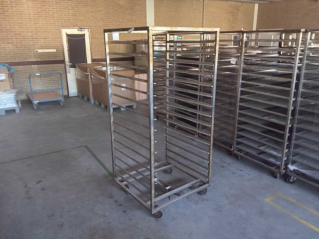 Ovenwagen - afbeelding 2 van  3