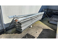 Overheaddeur - garage deur - afbeelding 1 van  2