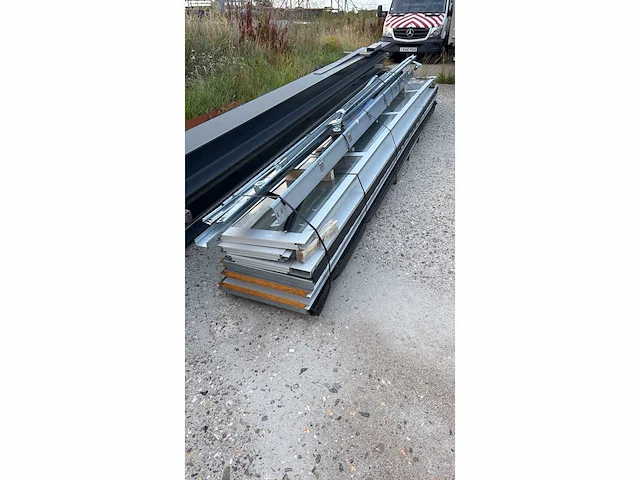 Overheaddeur - garage deur - afbeelding 3 van  3