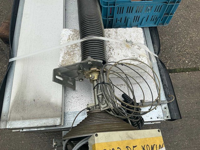 Overheaddeur (2,05x2,80 mtr) - afbeelding 8 van  12