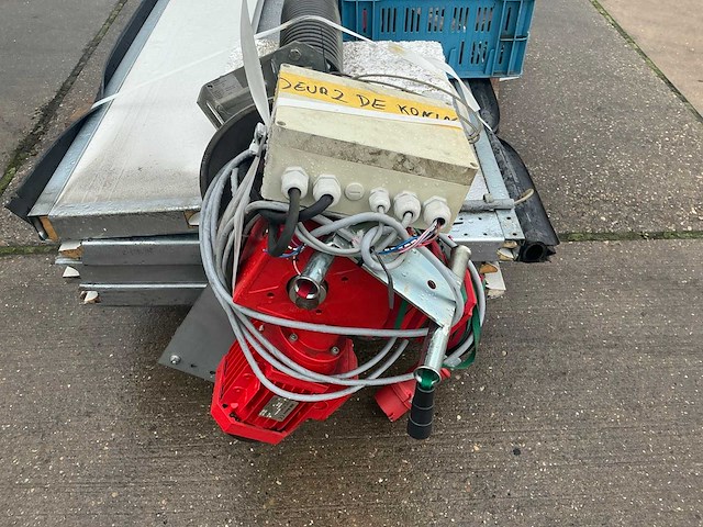 Overheaddeur (2,05x2,80 mtr) - afbeelding 9 van  12