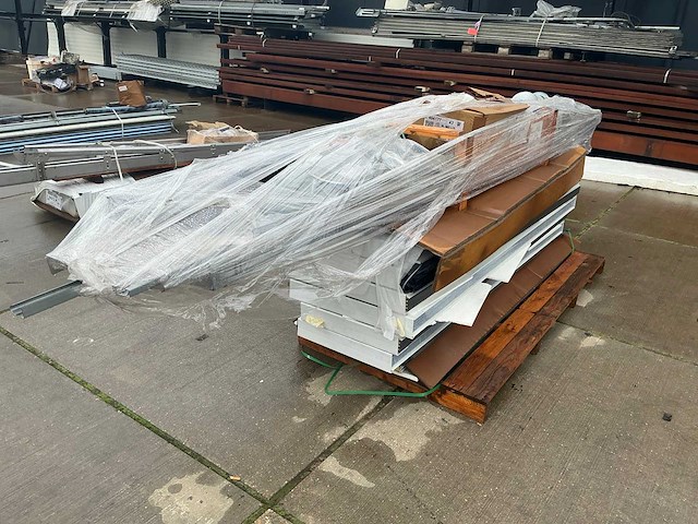 Overheaddeur (2,20x3,75 mtr) ongebruikt - afbeelding 10 van  17