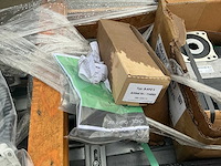 Overheaddeur (2,20x3,75 mtr) ongebruikt - afbeelding 2 van  17