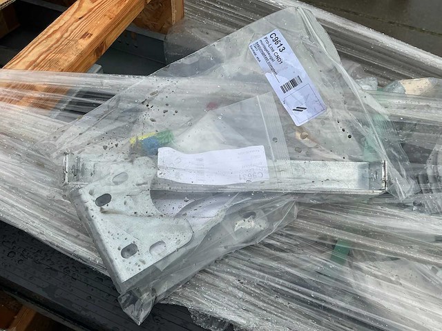 Overheaddeur (2,20x3,75 mtr) ongebruikt - afbeelding 5 van  17