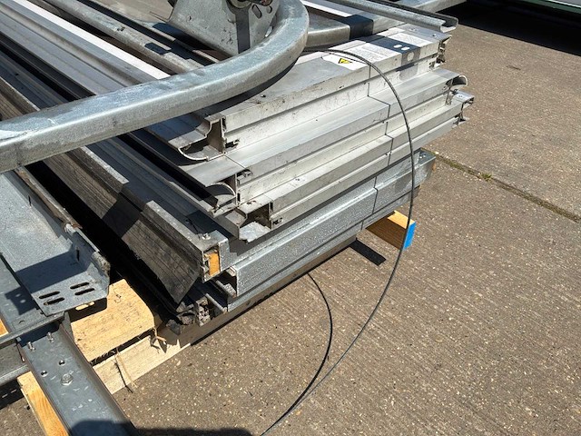 Overheaddeur elektrisch - afbeelding 3 van  4