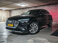 Overheidsveiling audi, e-tron, provincie groningen