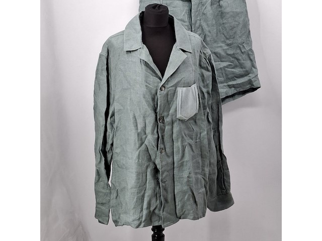 Overhemd (maat 56) en korte broek (maat 52), brett johnson - afbeelding 2 van  9